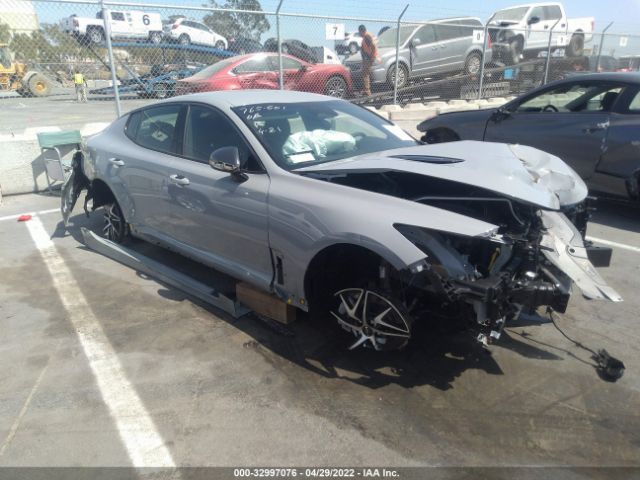 Kia Stinger (2022)