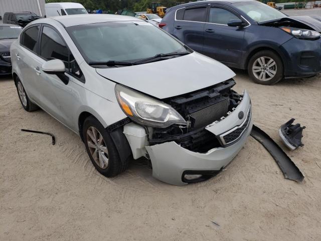 Kia Rio ex (2013)