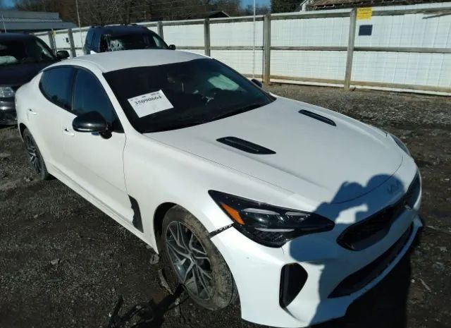 Kia Stinger (2022)