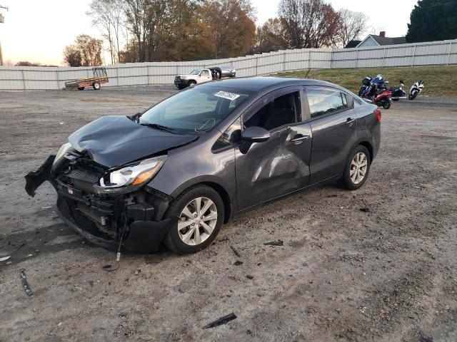Kia Rio ex (2013)