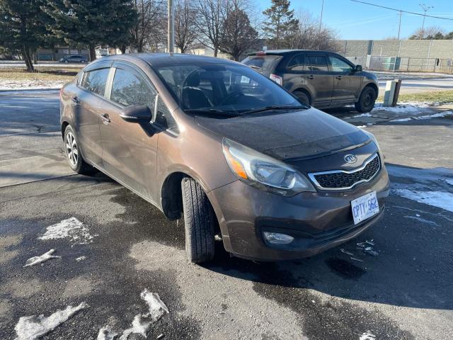 Kia Rio ex (2013)