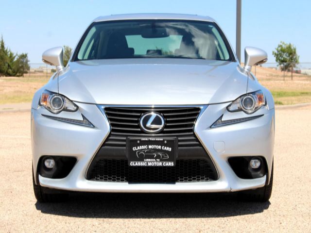 Lexus Is 200t (2016)