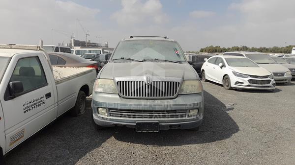 Lincoln Navigator (2005)