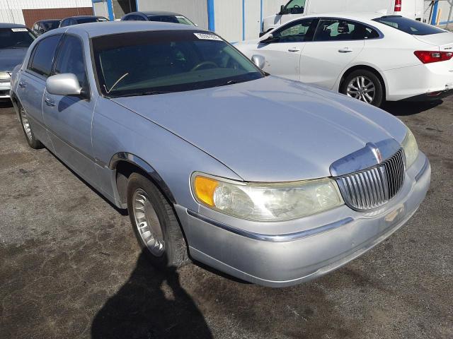 Lincoln Town car e (2002)