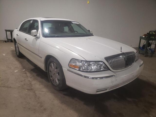 Lincoln Town car c (2003)
