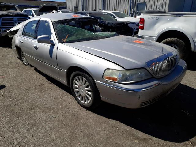 Lincoln Town car e (2003)
