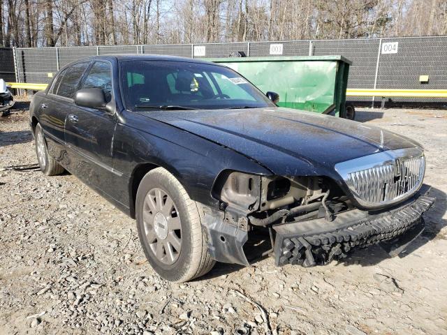 Lincoln Town car e (2005)