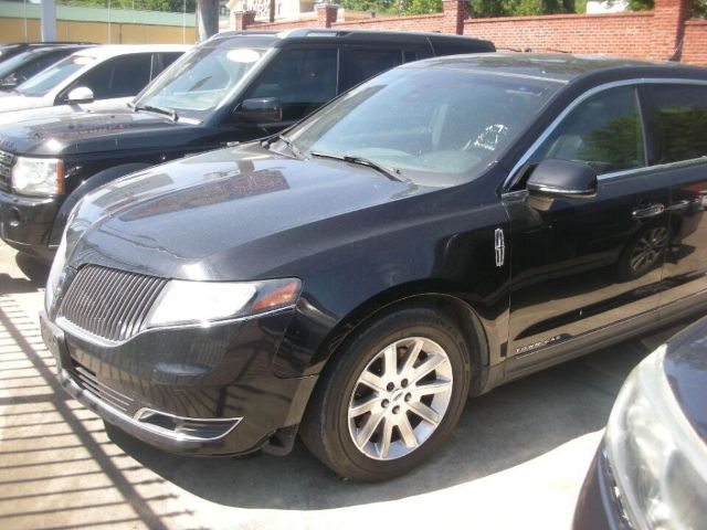 Lincoln Mkt (2014)
