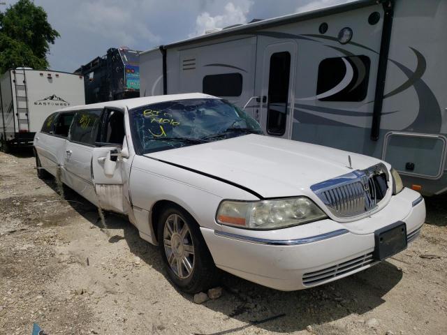 Lincoln Town car e (2011)