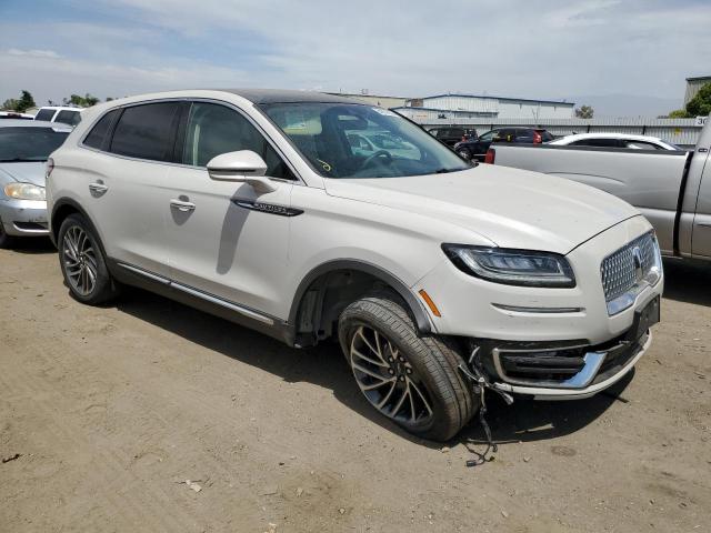 Lincoln Nautilus r (2020)