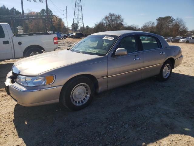Lincoln Town car e (2000)