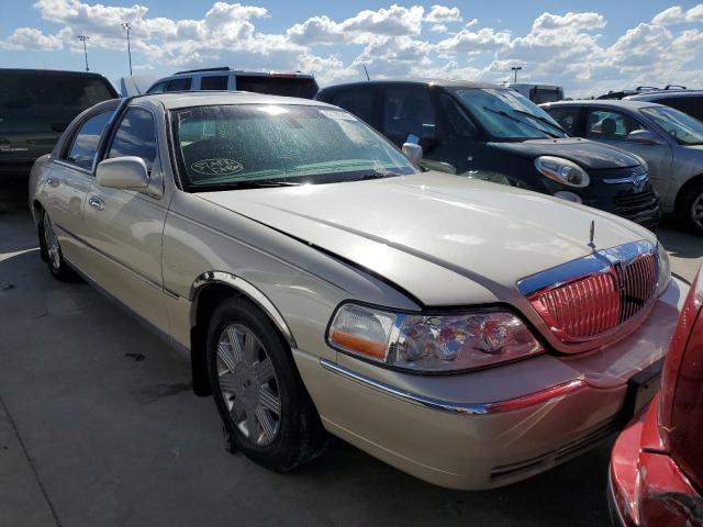 Lincoln Town car c (2003)