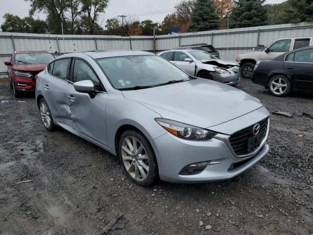 Mazda 3 grand to (2017)