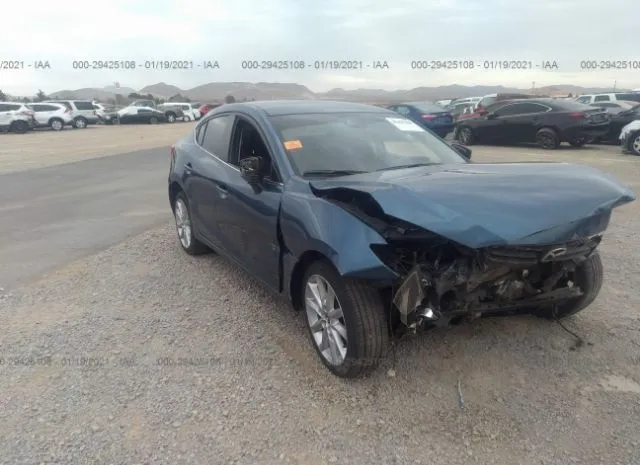 Mazda Mazda3 4-door (2017)