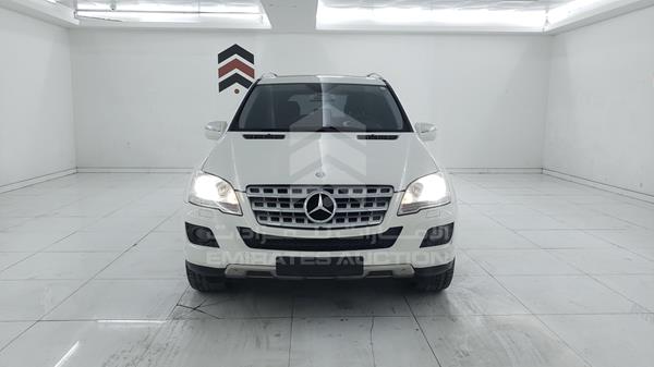 Mercedes-benz Ml 500 (2009)