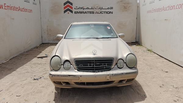 Mercedes-benz E 240 (2000)