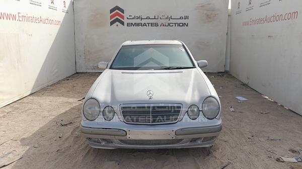 Mercedes-benz E 240 (2001)