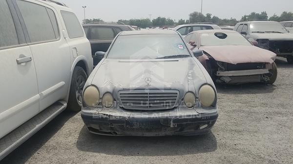 Mercedes-benz E 240 (2001)