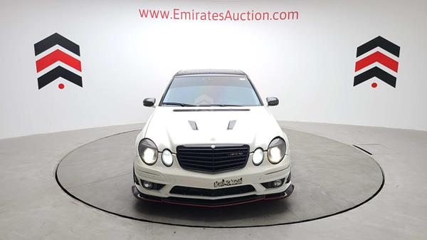 Mercedes-benz E 55 amg (2005)