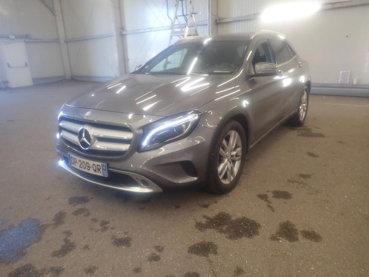 Mercedes-benz Gla (2015)