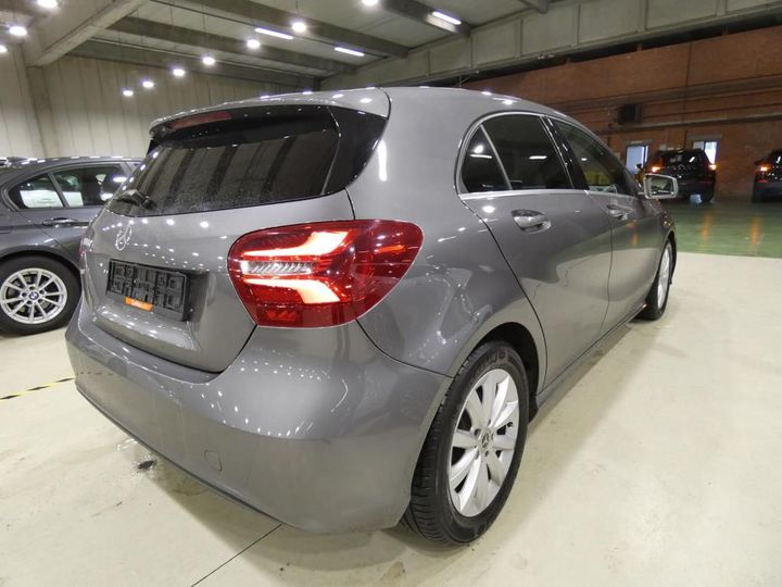 Mercedes-benz A (2017)