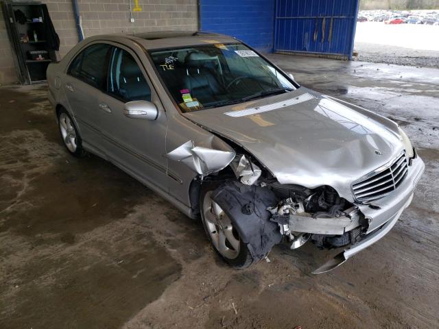Mercedes-benz 100 (2005)