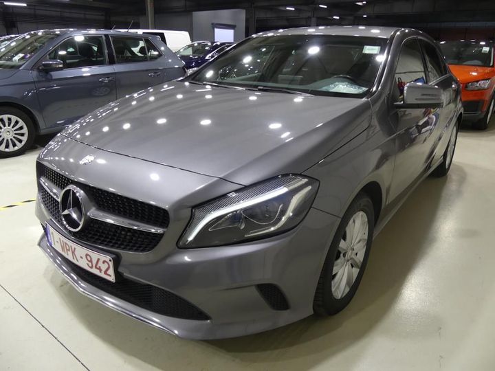 Mercedes-benz A (2016)