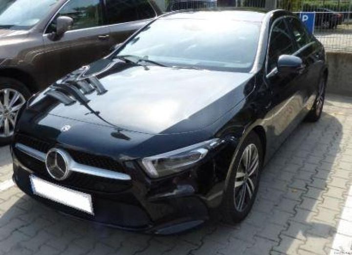Mercedes-benz A 200 (2019)