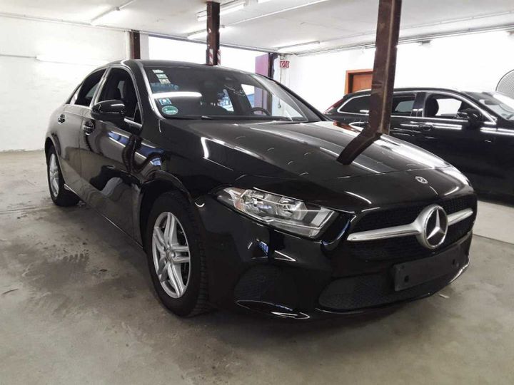 Mercedes-benz A 200 (2019)