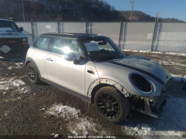 Mini Cooper hardtop (2015)