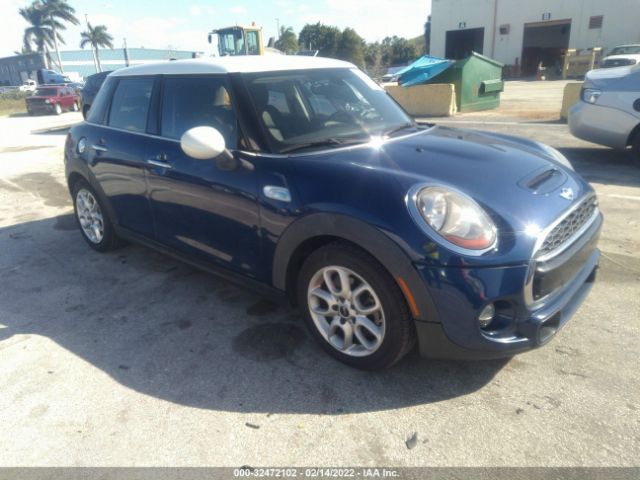 Mini Cooper hardtop 4 door (2015)