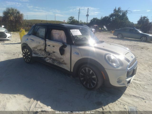 Mini Cooper hardtop 4 door (2016)