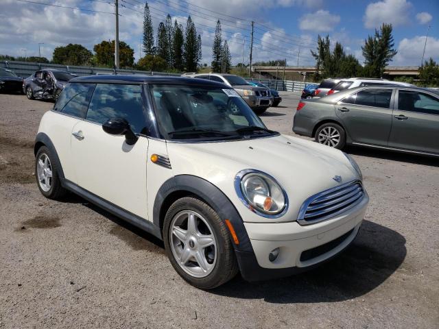 Mini Cooper hardtop (2010)