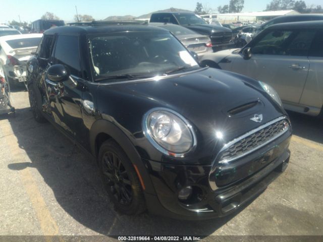 Mini Cooper hardtop 4 door (2016)
