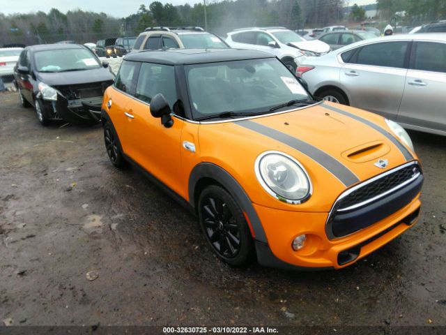 Mini Cooper hardtop (2015)
