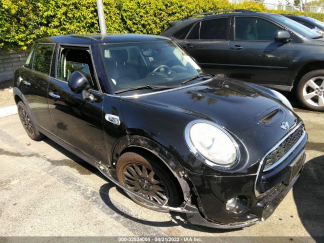 Mini Cooper hardtop 4 door (2015)