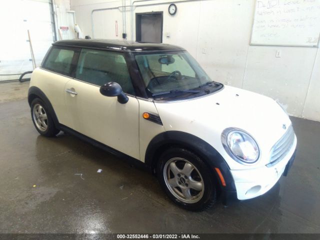 Mini Cooper hardtop (2010)