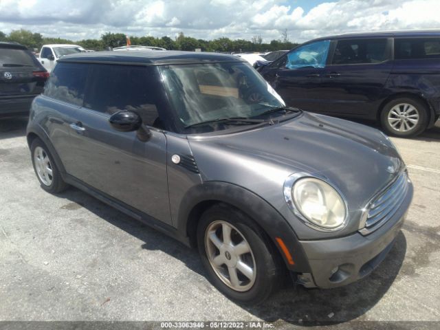Mini Cooper hardtop (2010)