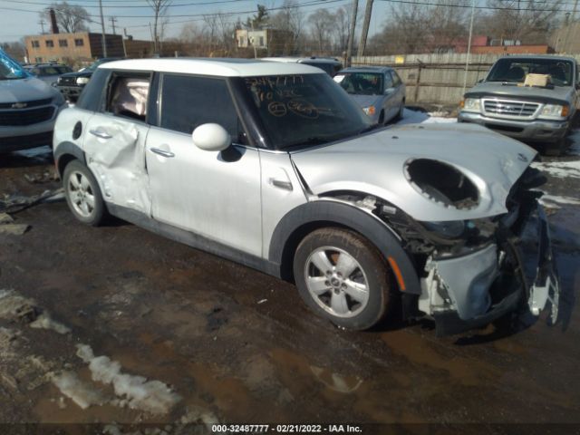 Mini Cooper hardtop 4 door (2016)