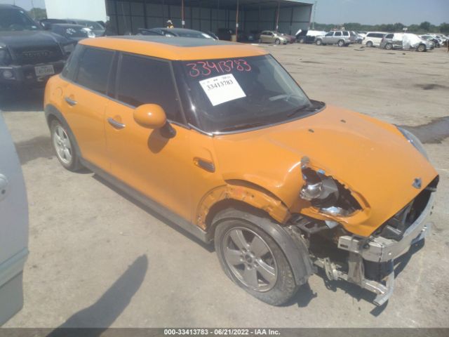 Mini Cooper hardtop 4 door (2016)