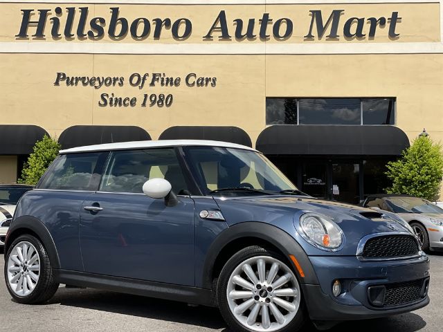 Mini Cooper hardtop (2011)