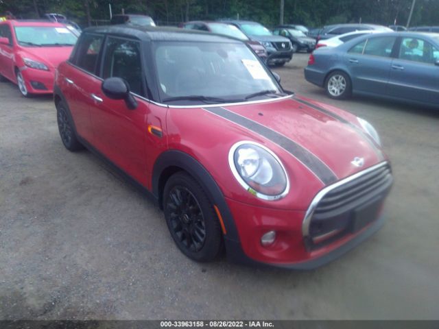 Mini Cooper hardtop 4 door (2016)