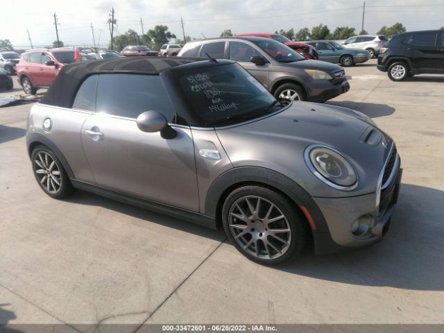 Mini Cooper convertible (2016)