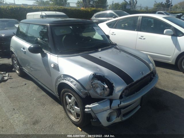 Mini Cooper hardtop (2010)