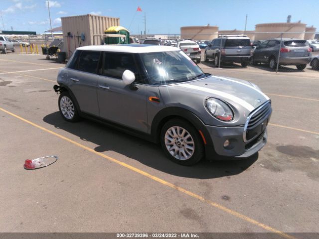 Mini Cooper hardtop 4 door (2016)