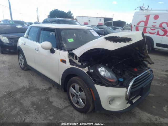Mini Cooper hardtop 4 door (2016)