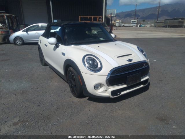 Mini Cooper convertible (2016)