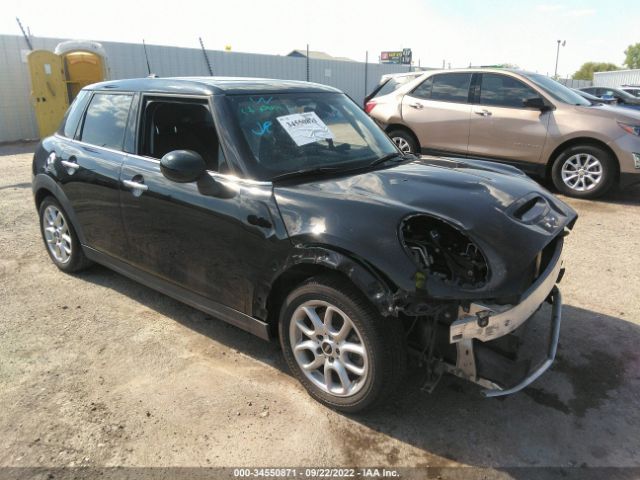 Mini Cooper hardtop 4 door (2015)