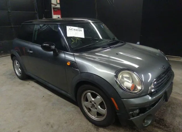 Mini Cooper hardtop (2010)