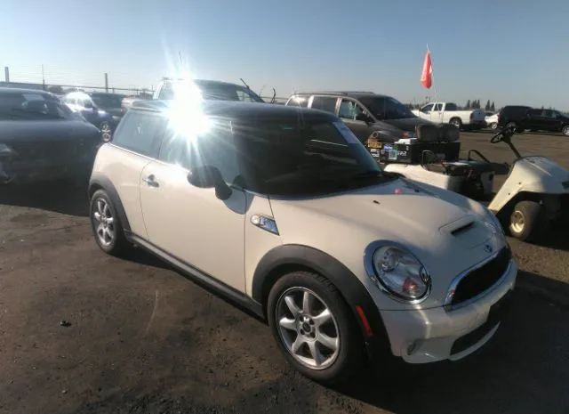 Mini Cooper hardtop (2010)